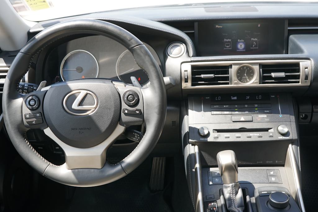 Thumbnail: 2015 Lexus IS - 6