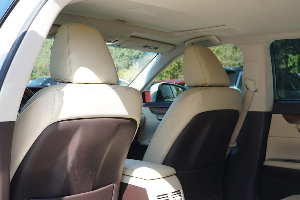 Thumbnail: 2016 Lexus ES - 9