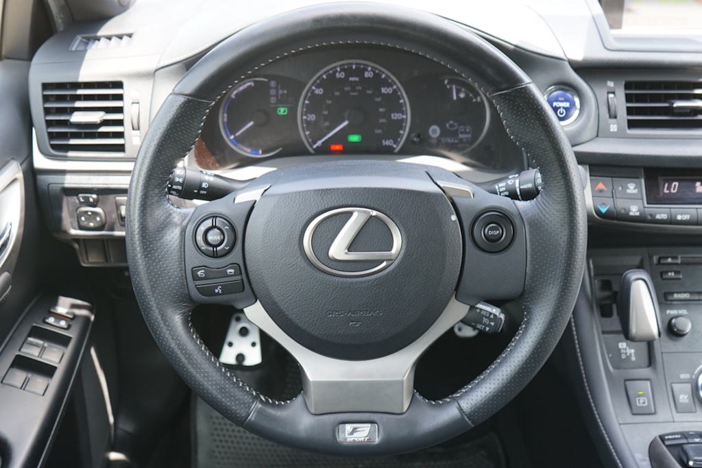 Thumbnail: 2015 Lexus CT - 10