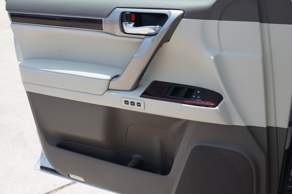 Thumbnail: 2015 Lexus GX - 21