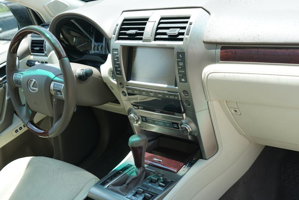Thumbnail: 2015 Lexus GX - 10