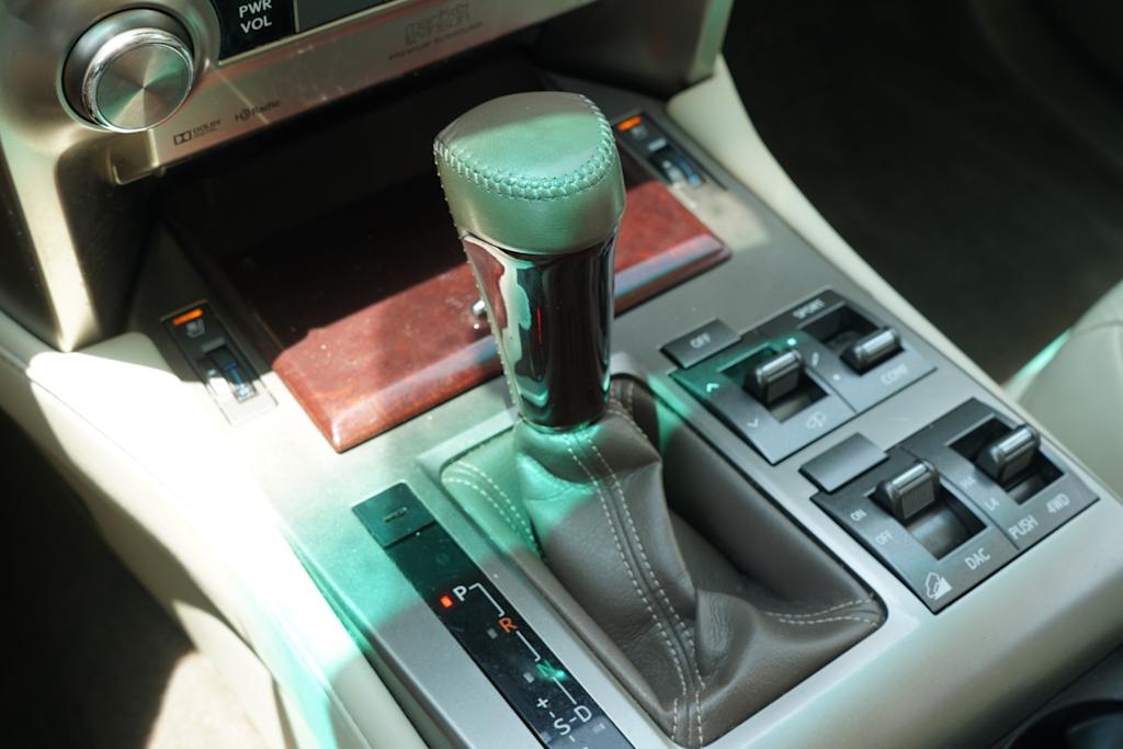 Thumbnail: 2015 Lexus GX - 12