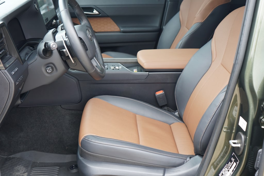 Thumbnail: 2025 Lexus ES - 7