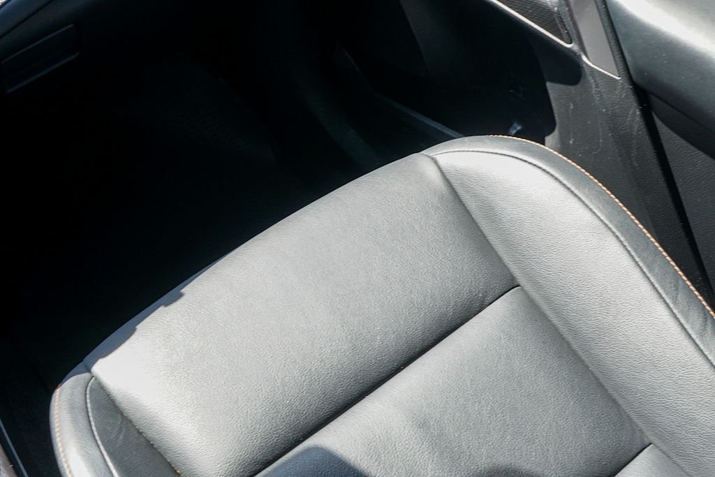 Thumbnail: 2017 Toyota RAV4 - 24