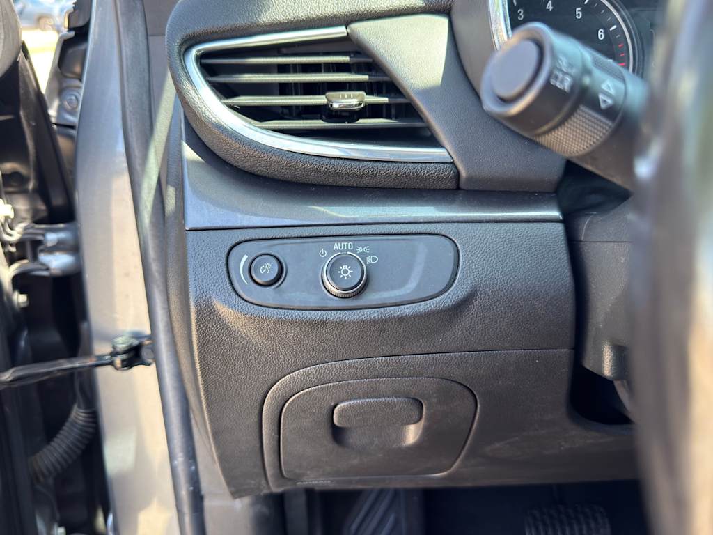Thumbnail: 2019 Buick Encore - 25