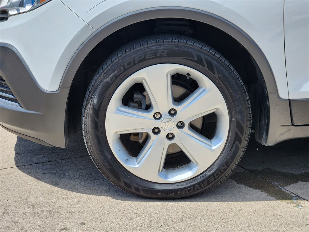 Thumbnail: 2016 Buick Encore - 21