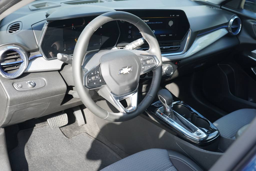 Thumbnail: 2024 Chevrolet Trax - 2