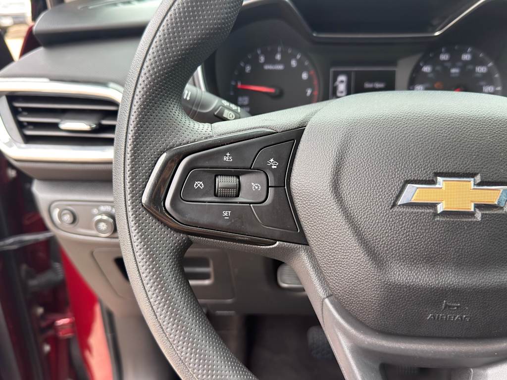 Thumbnail: 2022 Chevrolet TrailBlazer - 25