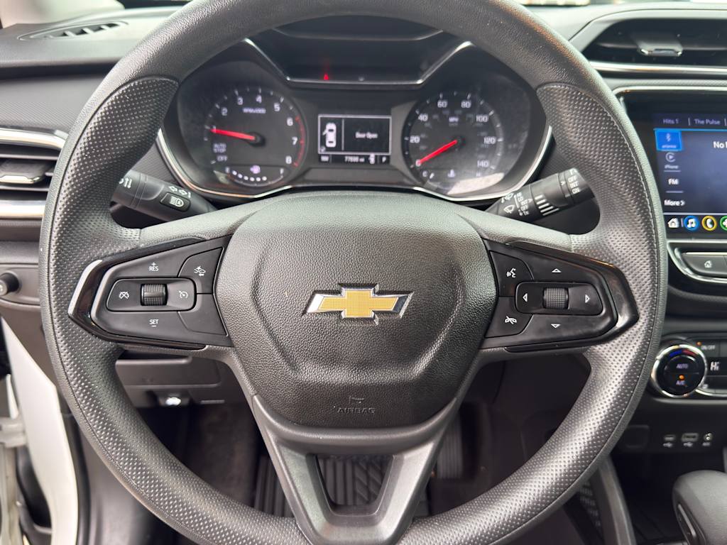 Thumbnail: 2022 Chevrolet TrailBlazer - 12