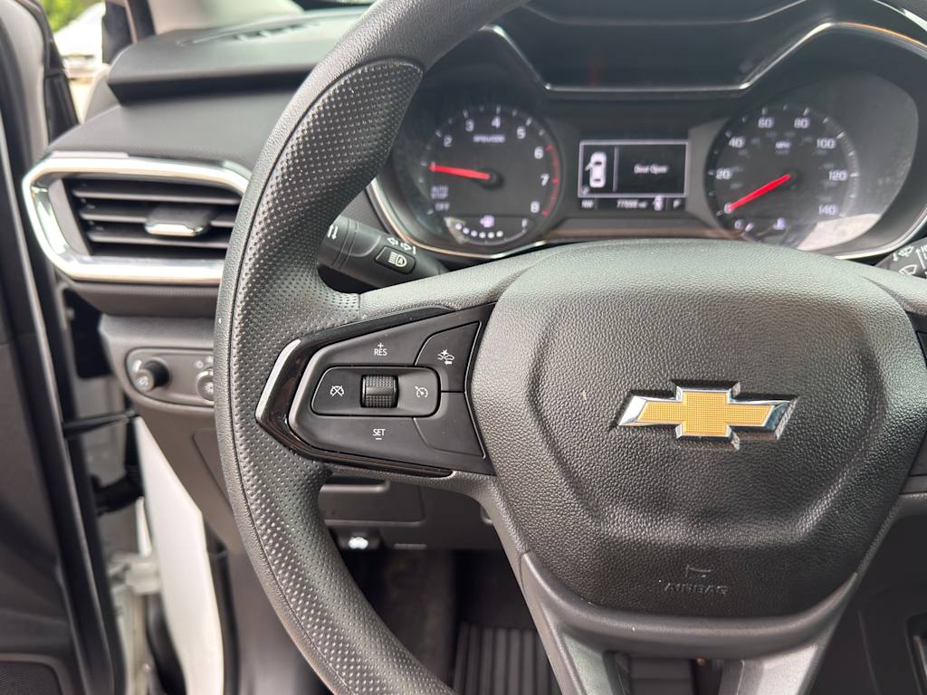 Thumbnail: 2022 Chevrolet TrailBlazer - 22