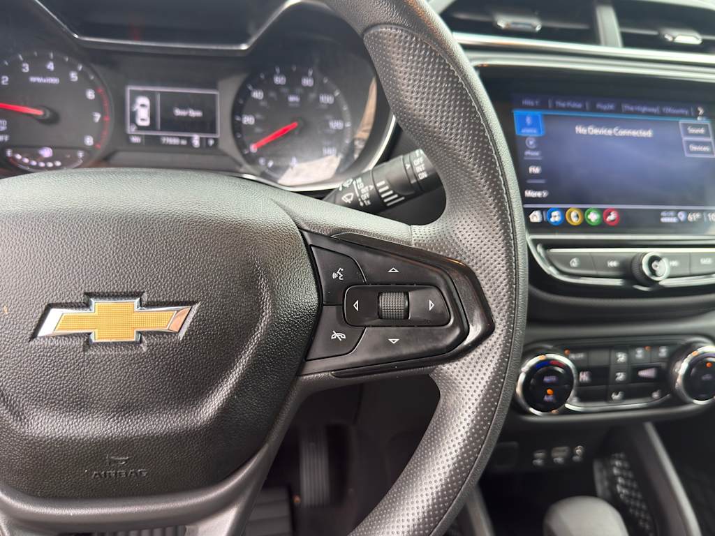 Thumbnail: 2022 Chevrolet TrailBlazer - 21