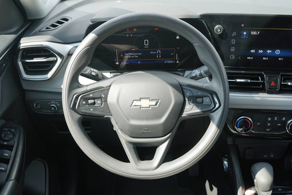 Thumbnail: 2025 Chevrolet TrailBlazer - 10
