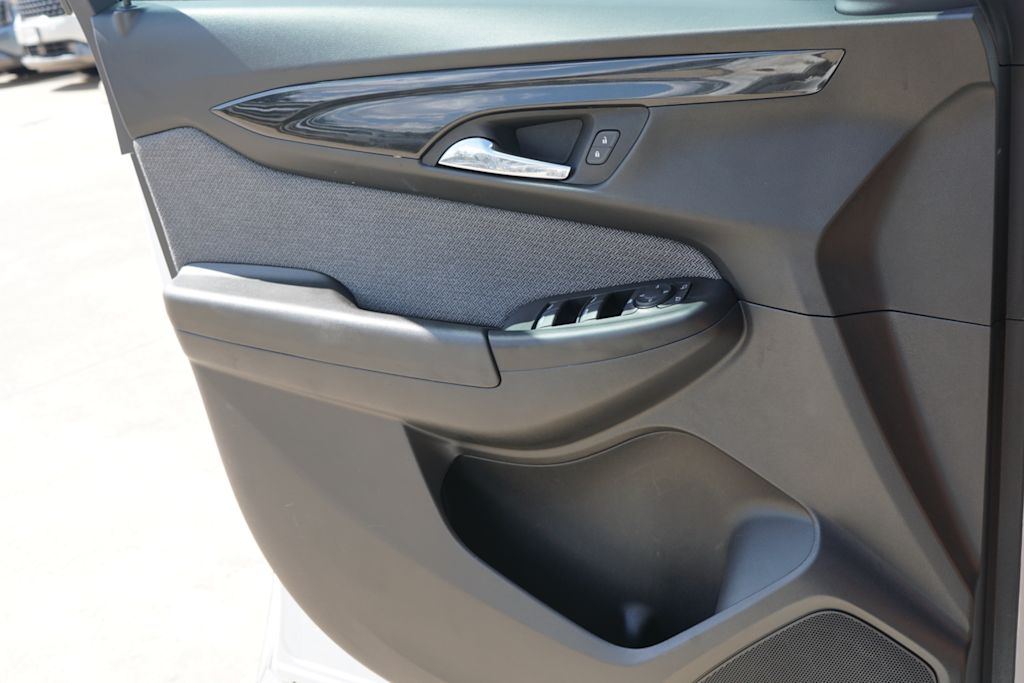 Thumbnail: 2025 Chevrolet TrailBlazer - 19
