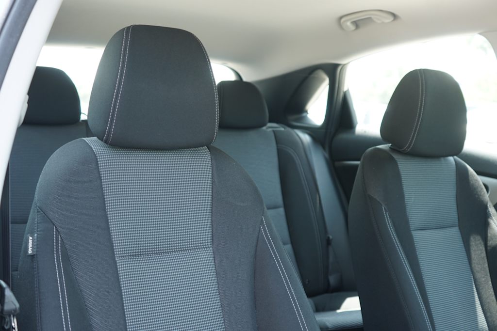 Thumbnail: 2016 Hyundai Elantra - 23