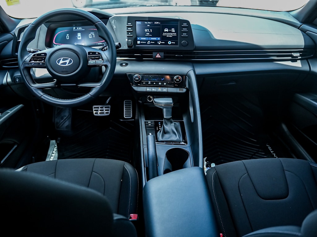 Thumbnail: 2025 Hyundai Elantra - 10