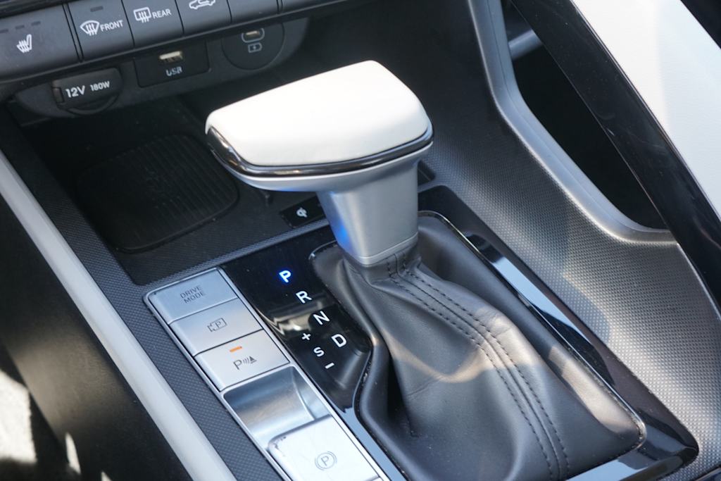 Thumbnail: 2024 Hyundai Elantra - 13