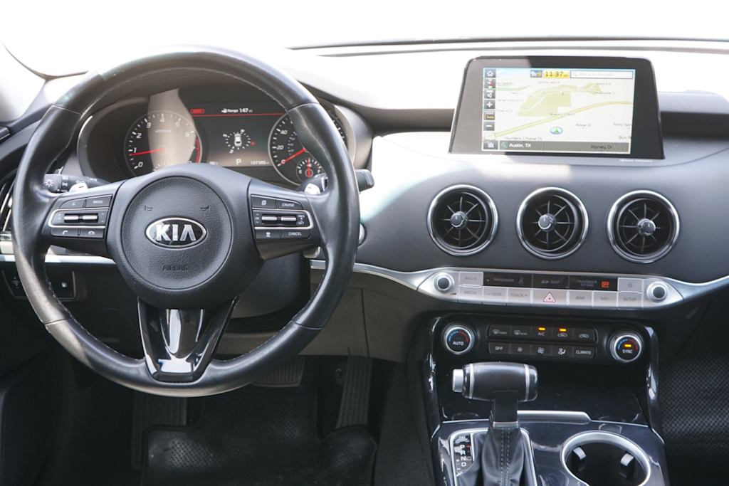 Thumbnail: 2018 Kia Stinger - 6