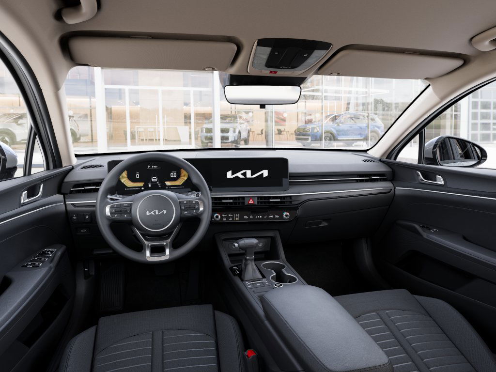 Thumbnail: 2026 Kia K5 - 2