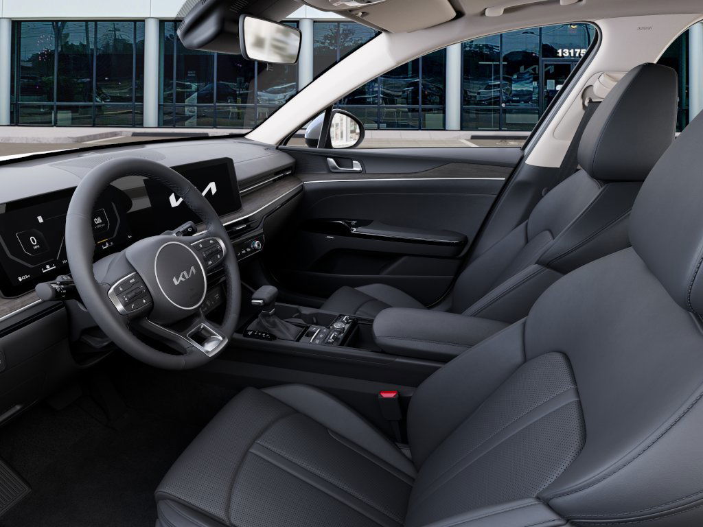 Thumbnail: 2025 Kia K5 - 22