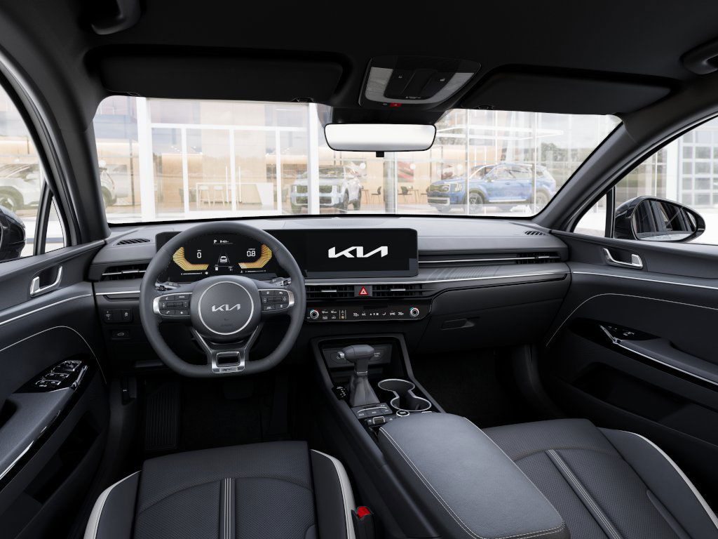 Thumbnail: 2026 Kia K5 - 2