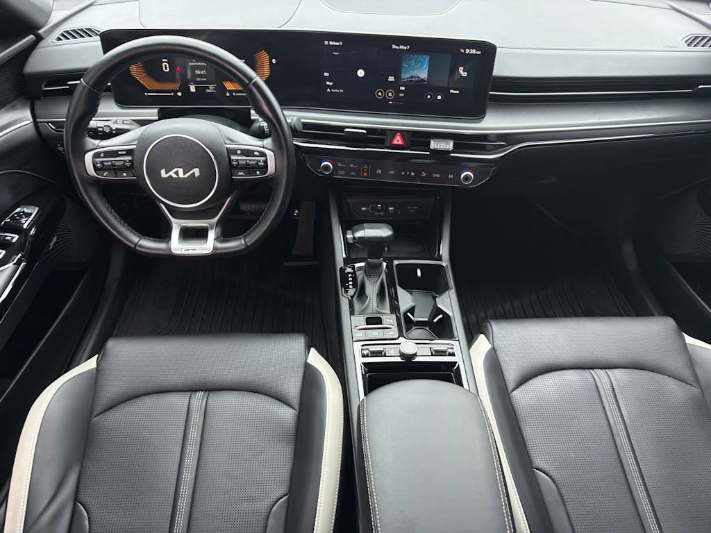 Thumbnail: 2025 Kia K5 - 13