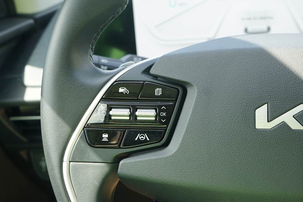 Thumbnail: 2024 Kia EV6 - 19