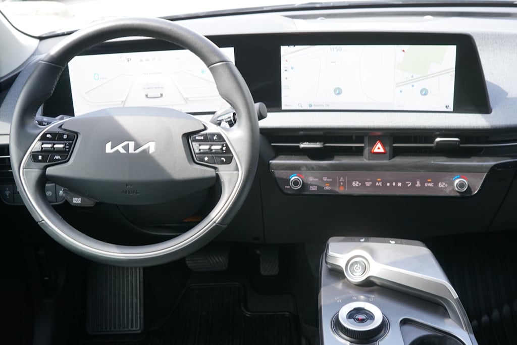 Thumbnail: 2024 Kia EV6 - 7