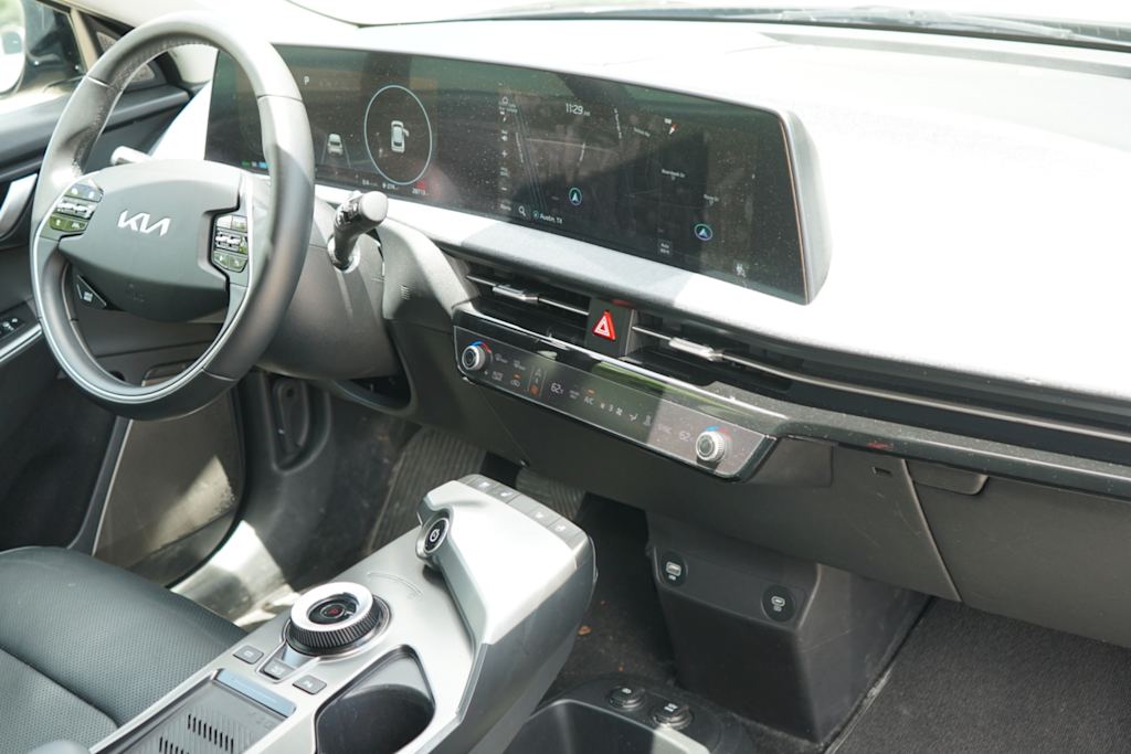 Thumbnail: 2024 Kia EV6 - 11