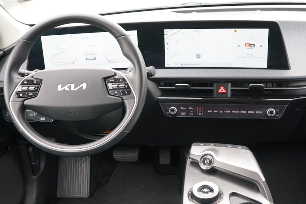 Thumbnail: 2023 Kia EV6 - 7
