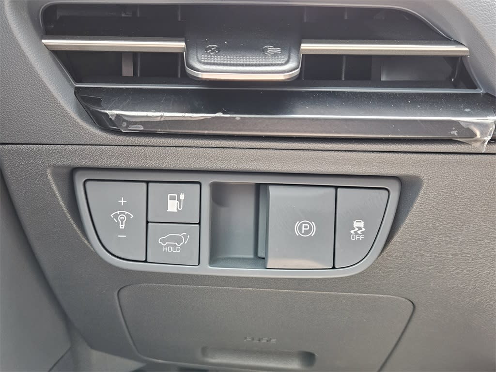 2024 Kia EV6 Wind 25