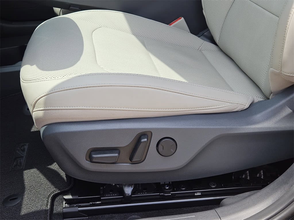2024 Kia EV6 Wind 27