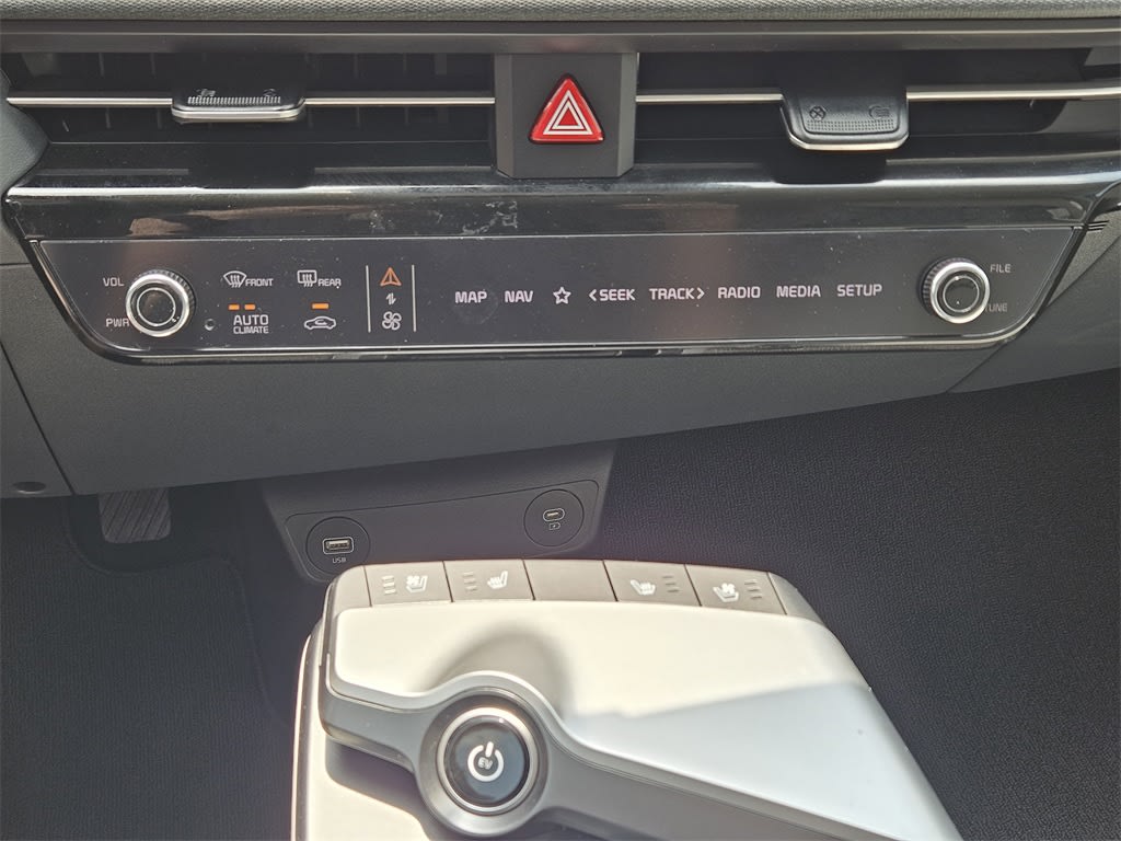 2024 Kia EV6 Wind 23