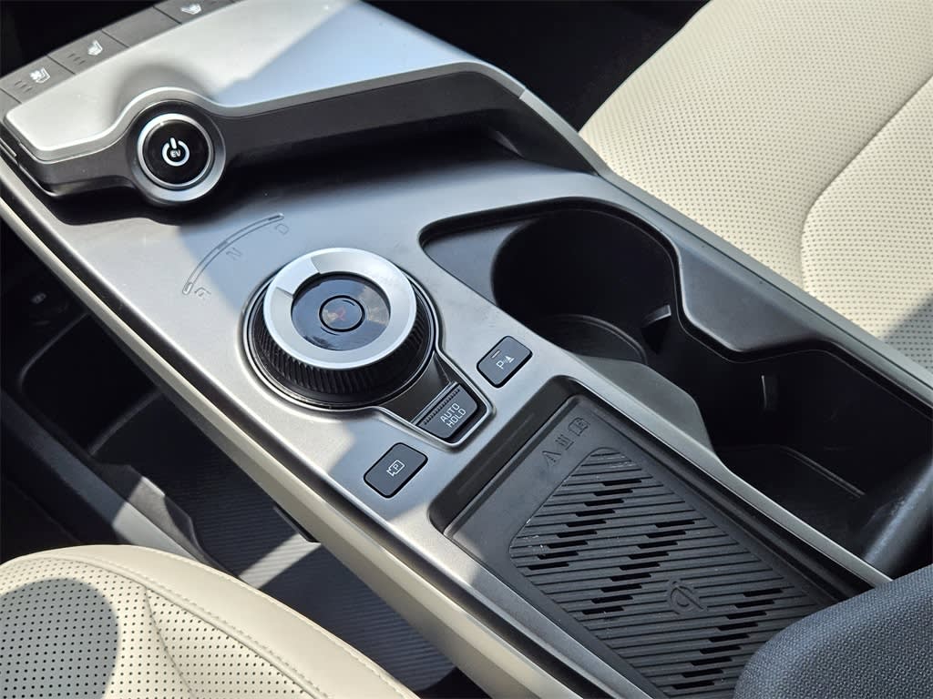 2024 Kia EV6 Wind 12