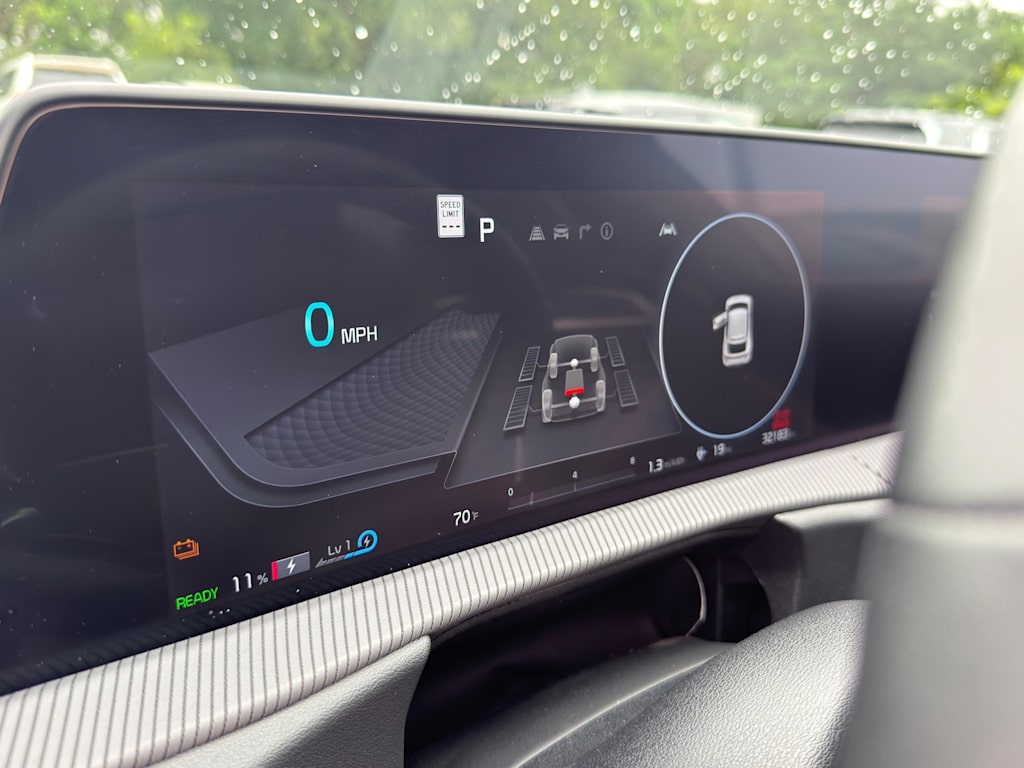 Thumbnail: 2024 Kia EV6 - 26