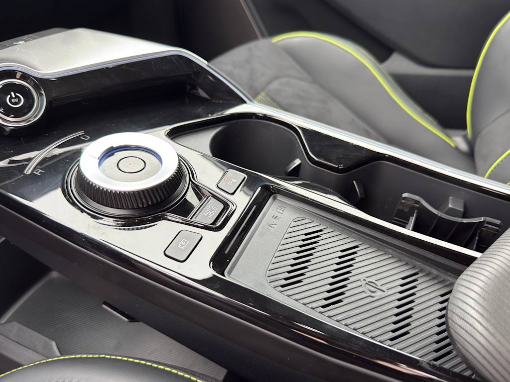 Thumbnail: 2024 Kia EV6 - 20