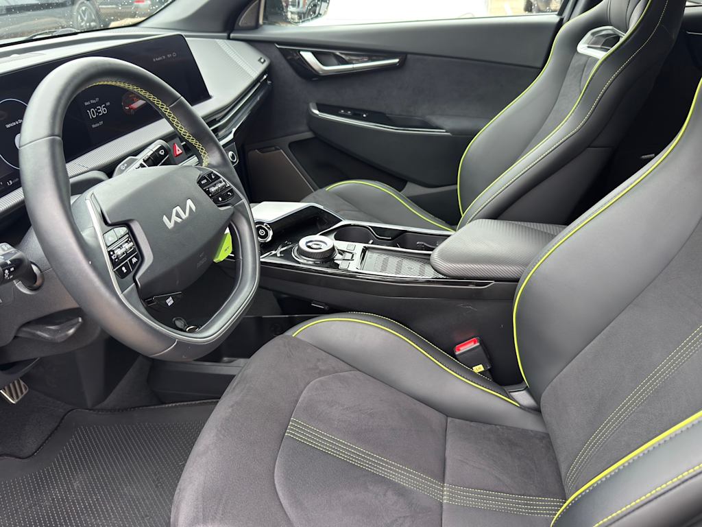 Thumbnail: 2024 Kia EV6 - 8