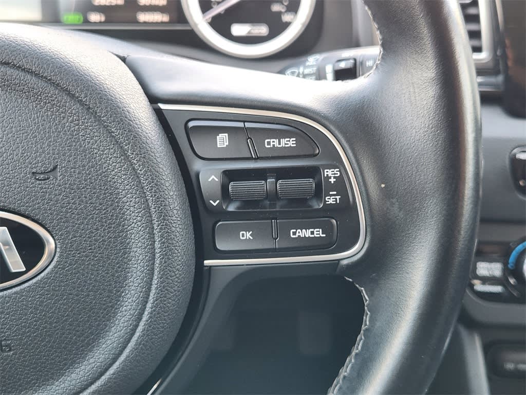 Thumbnail: 2019 Kia Niro - 32