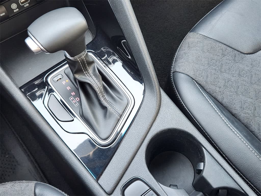 Thumbnail: 2019 Kia Niro - 14