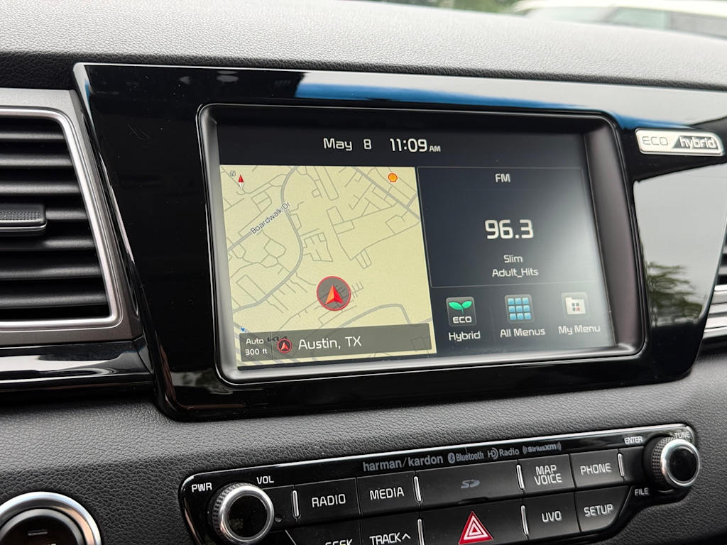 Thumbnail: 2018 Kia Niro - 14