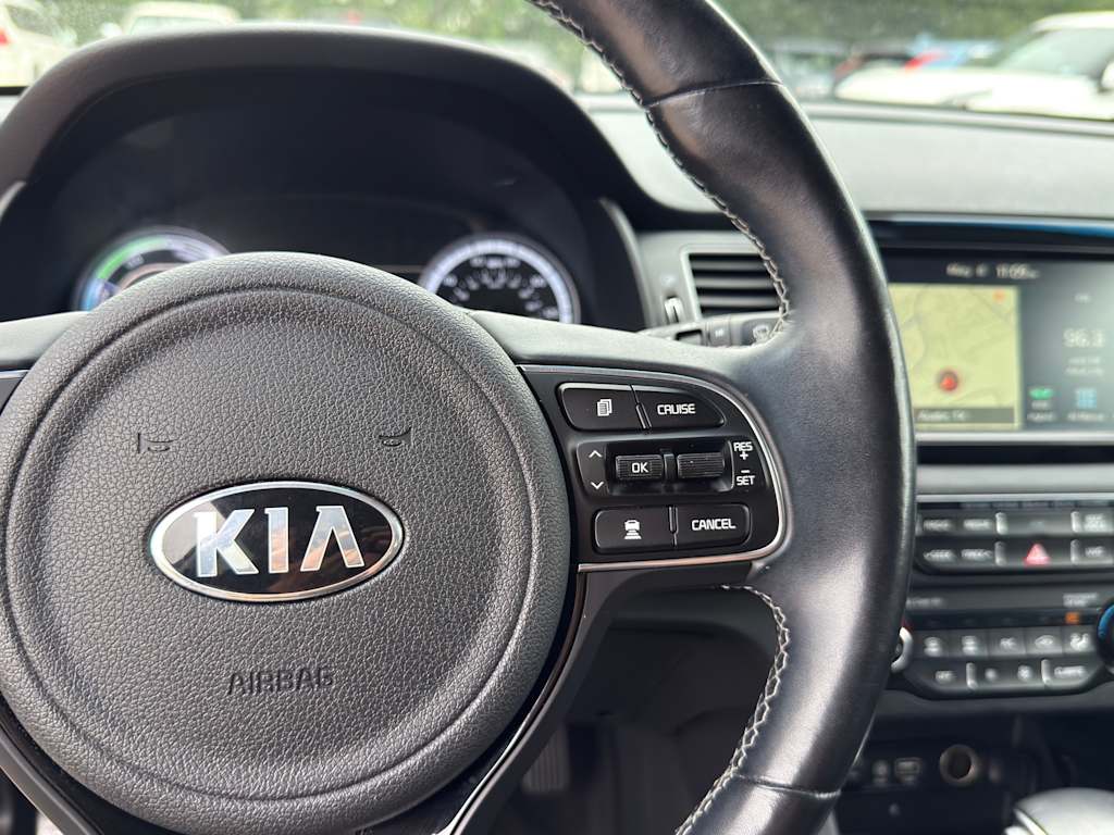 Thumbnail: 2018 Kia Niro - 24