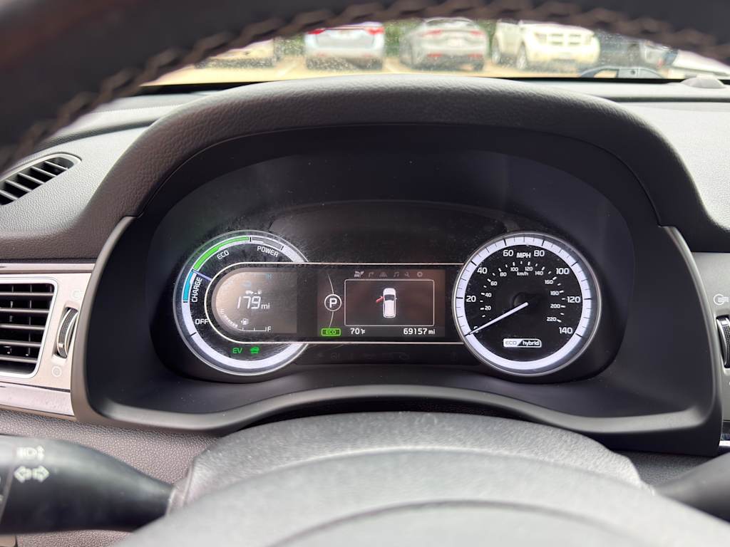 Thumbnail: 2018 Kia Niro - 16