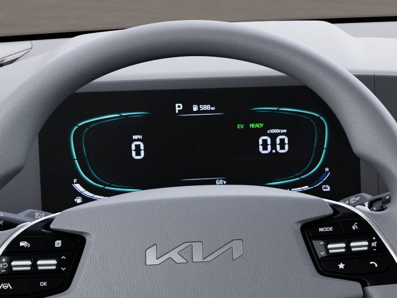 2025 Kia Niro LX 11