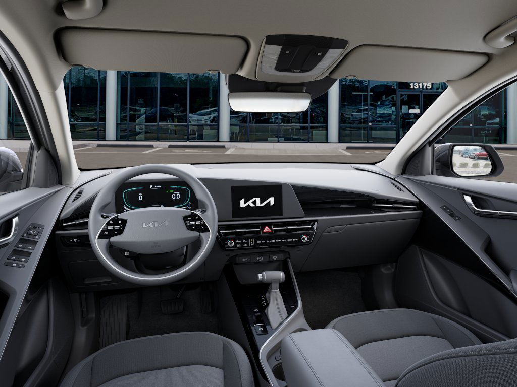 2025 Kia Niro LX 2