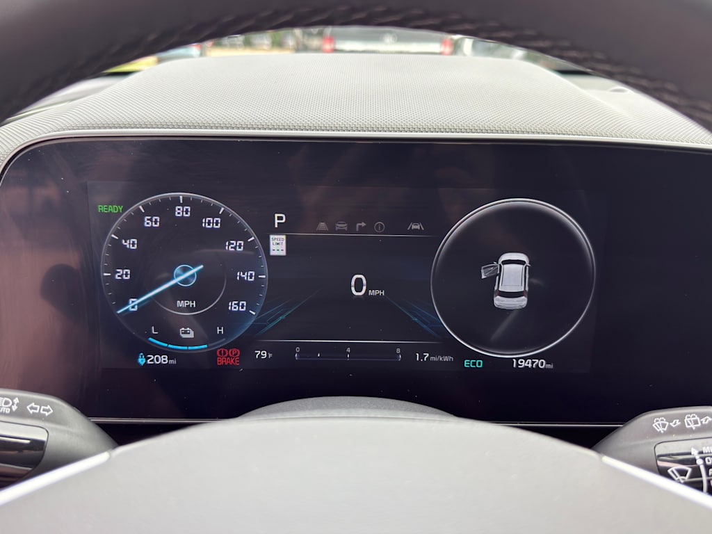 Thumbnail: 2024 Kia Niro - 15