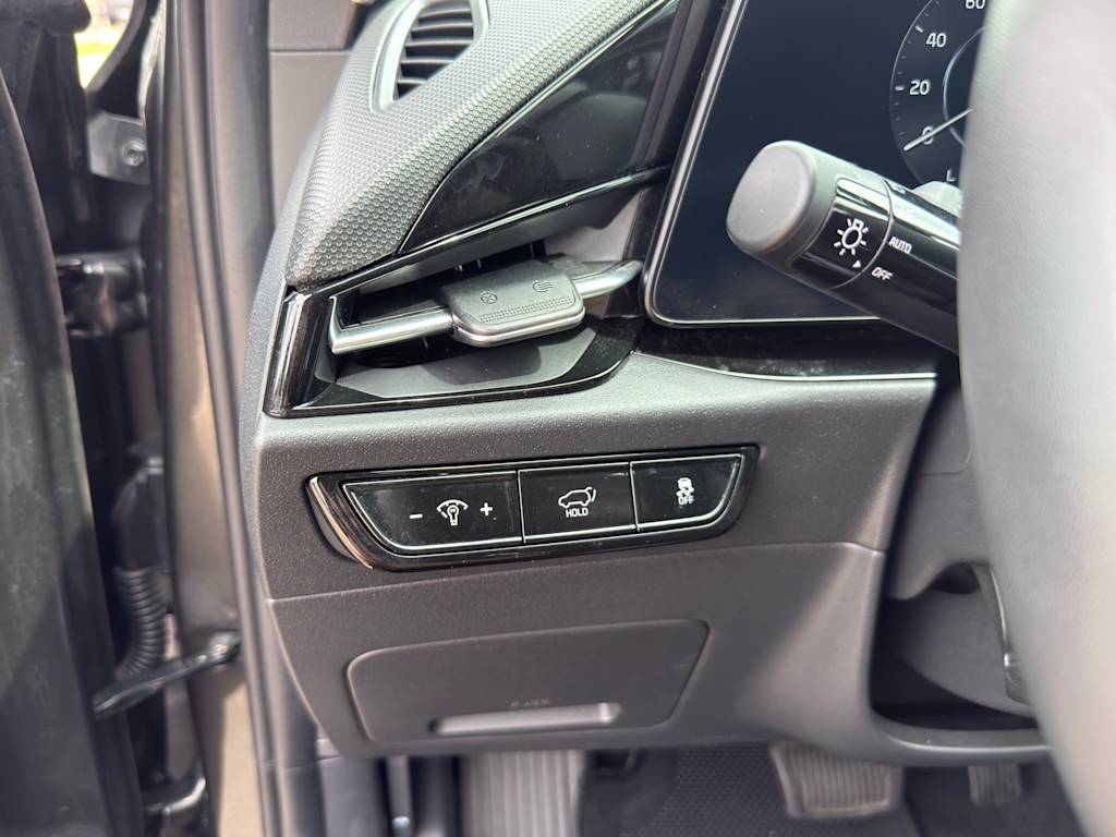 Thumbnail: 2024 Kia Niro - 27