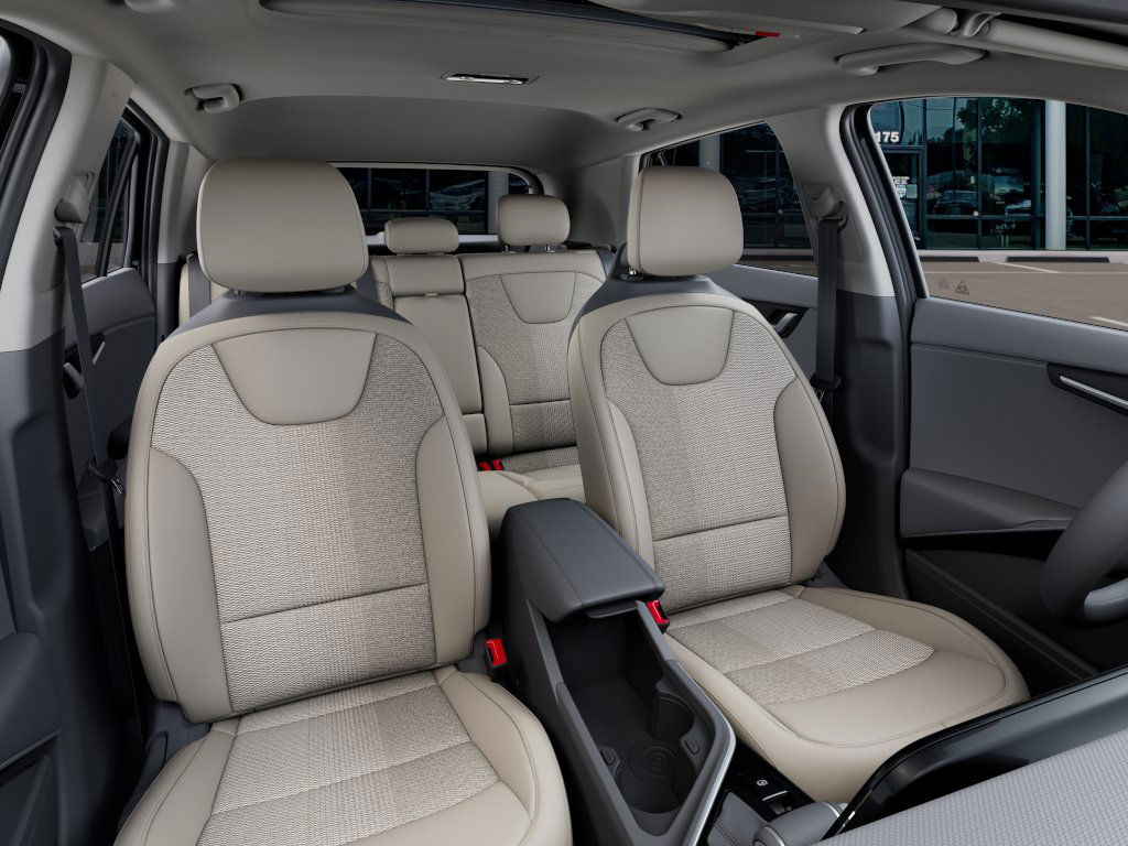 2025 Kia Niro EX Touring 6