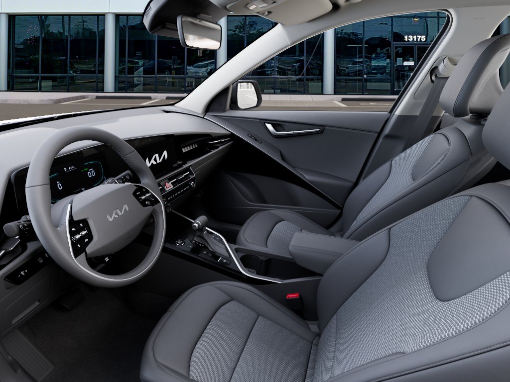 Thumbnail: 2026 Kia Niro - 22