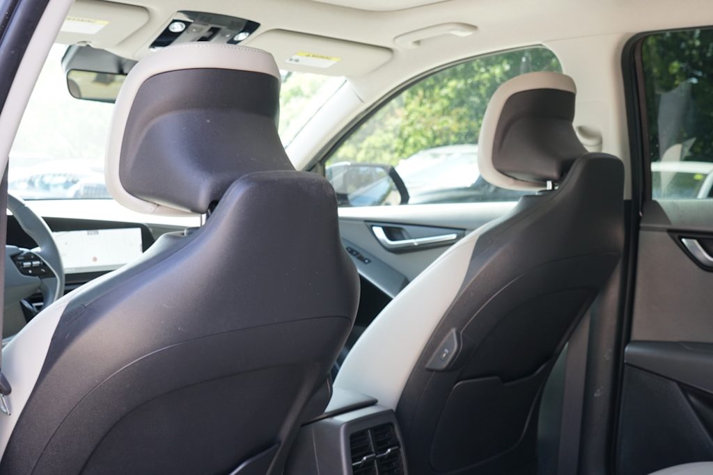 Thumbnail: 2024 Kia Niro - 10