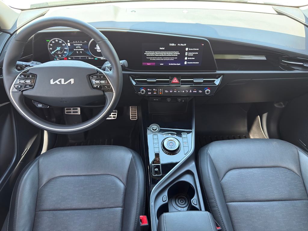 Thumbnail: 2023 Kia Niro - 13