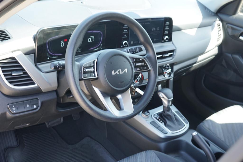 Thumbnail: 2026 Kia Seltos - 2